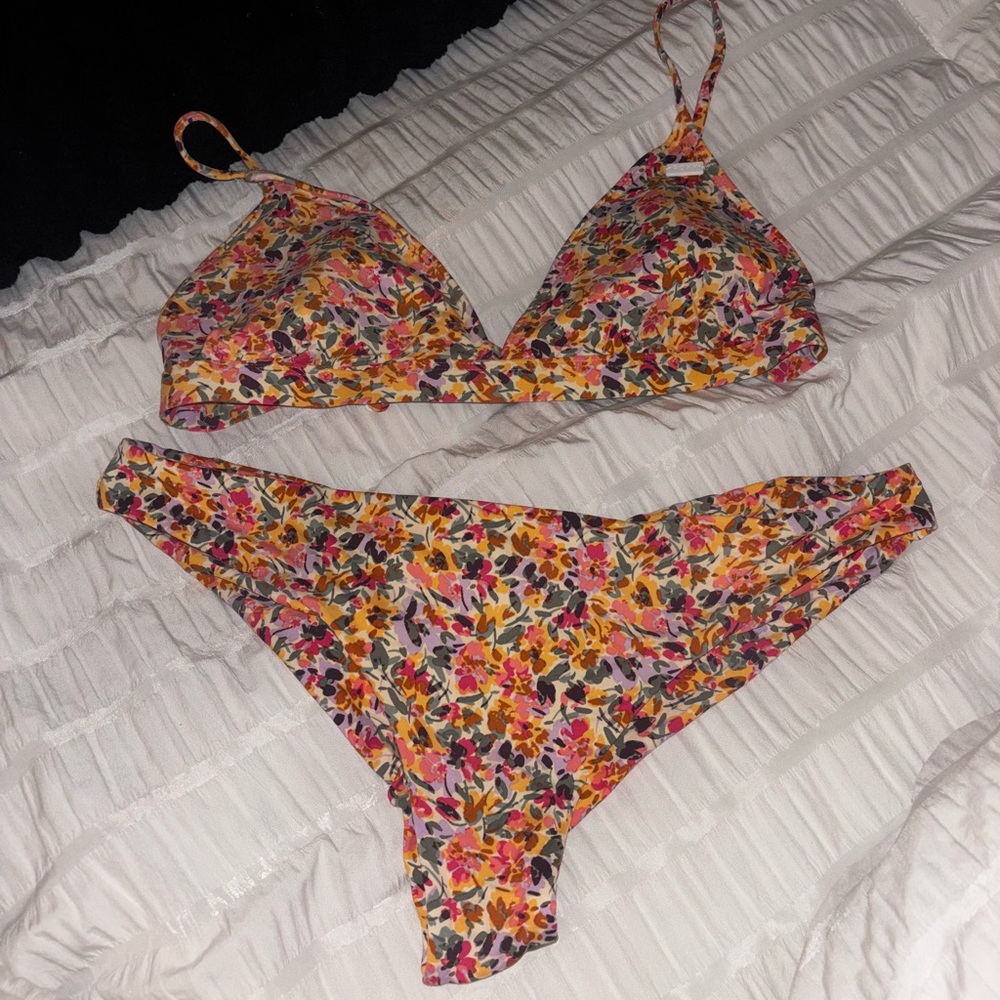 Roxy Floral Bikini Set
